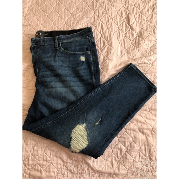 Torrid sky high crop jean - Picture 4 of 5